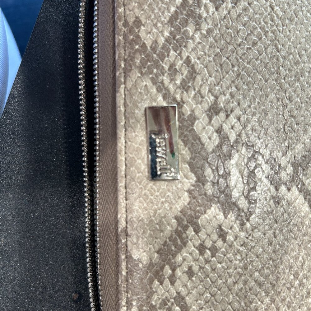 Jewel by Thirty One Snake Skin Wallet/Clutch Purse